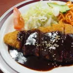 名古屋で食べるべきもの「味噌カツ」しかない