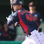 【巨人】中山礼都、湯浅大がサポートメンバー期間延長　決起集会にも参加　大阪でも侍ジャパンに同行