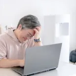 【悲報】搾乳おじさん、ゲーム運営に規制されてしまう・・・・・・・・・・・・・・・・