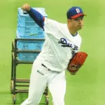 【中日】松山晋也、離脱後初のキャッチボール30球！左脇腹を気にするそぶりは見せずに笑顔