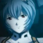 【悲報】綾波レイさん、集合写真で敗北してしまう