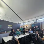 【悲報】アストンマーティン・ホンダさん、とんでもない欠陥F1マシンを爆誕させる
