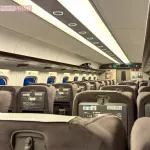 クレーマー「電車内で宴会するな」宴会客「宴会して何が悪い」JR西「クレーマーは違う車両に行け」