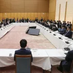 日本政府、AIロボで世界シェア3割超を目指すと表明