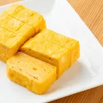 敵「玉子焼き甘いのとしょっぱいのどっち派？」ワイ「…」