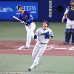 松本裕樹だけチャーター機に搭乗せず