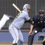 前川右京さん、二軍の試合で4打数0安打　キツい
