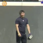 【悲報】鈴木誠也と大谷翔平の身体wwwwwwwwwwwwwwwwwwwwwwwwwwwwwwwwww