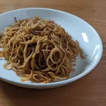 具なしで焼きそば作るやつｗｗｗｗｗ