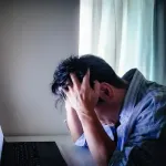 【道徳】あれれ？ワイくんが明日仕事に行きたくないって泣いてるよ？なんて声をかけようか？