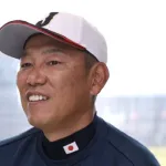 8回のチャンスの場面、牧(打率.154)に代打を送らない井端監督・・・