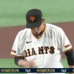 【巨人対ヤクルトオープン戦】巨人先発・戸郷、初回にサンタナに先制ソロホームランを打たれる…