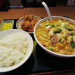 【Ｂ級グルメ板】(ヽ´ん`)｢日高屋で酒、味玉、餃子、半ラー頼んだら酒の次に味玉入れた半ラー持ってきやがった｣