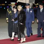 【悲報】外務省、言ってしまう「対中の為の訪米だったのに最悪のタイミングになって草」