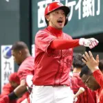 カープ菊池涼介1号ホームラン!SB鈴木豪太からベテラン健在弾!!