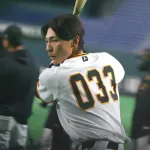 巨人の若手２選手が２軍へ　ドラ４・皆川、２戦連発放った育成・平山に代わり若林が１軍合流