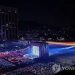 【悲報】BTSの復活コンサートに26万人のファン集結の予測→1万5千人しか集まらなかった模様ｗｗｗｗｗ