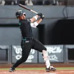 【日本ハム】１軍合流したばかりの万波中正　第１打席で右前打