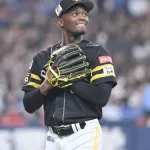 【悲報】SB小久保監督「モイネロと連絡がつかない」