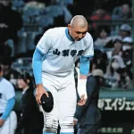 【センバツ高校野球】プロ注目の二刀流、山梨学院・菰田陽生は左手首骨折、2回戦以降の出場は絶望的