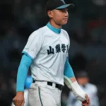 山梨学院・菰田陽生、左手首骨折　2回戦以降の出場は絶望的