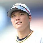 【朗報】中田翔「尊敬する野球選手は坂本さん、野球以外で騒がすところも凄い好き」