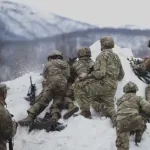 米軍、1万人規模の追加部隊を派遣へ