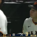 【巨人対阪神開幕戦】巨人が3年連続開幕戦勝利 阪神に競り勝つ ドラ1竹丸6回1失点で球団初の開幕新人白星 キャベッジ12球団1号V弾 4番ダルベック1号