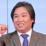 里崎智也、“芸能人の始球式”に苦言　サービス精神も…選手目線で「牽制とかマジでやめてほしい」「ピッチャーの肩が冷える」