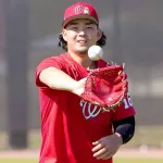 小笠原慎之介、2A降格
