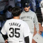 【悲報】58年ぶり春の大珍事！ヤクルトとロッテ、前年度最下位球団が連勝スタート