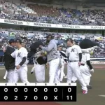 58年ぶり春の大珍事!ヤクルトとロッテ、前年度最下位球団が連勝スタート