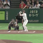 【悲報】松本剛、バント失敗ダブルプレー
