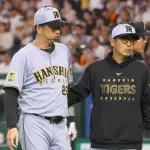 山城からの2死球目に藤川監督がベンチ飛び出した場面、その理由