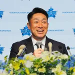 【悲報】DeNAの相川亮二監督、たった3試合でファンから鬼のように叩かれてしまう
