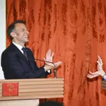 【悲報】マクロン大統領、高市早苗の“かめはめ波”に顔を引き攣らせドン引きｗｗｗｗ