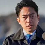 高市早苗「小泉、お前はイラン情勢に対して絶対に何も喋るな」小泉「」