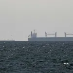 イラン「1バレルあたり1ドルの通航料を払えば海峡を通してやる」大型1隻=3億2000万円