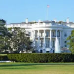 トランプ大統領「来年度の国防予算は40%アップの1兆5千億ドル（約240兆円）だ！！」