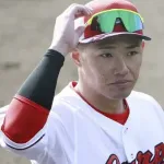 カープ中村奨成、打率.053(犠打3)←『繫ぎの2番』を意識しすぎてスランプになってる説