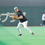 【巨人】打線のテコ入れはあるのか…三塁でダルベックが入念に動きチェック　２試合連続１点からの脱却へ