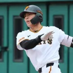 【巨人】育成３年目の平山功太が支配下昇格　背番号は６９「謙虚に、全力で」　今年３人目で支配下枠は残り「５」