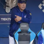 【悲報】井上一樹、焦りだす「火曜日からはとりあえず松山を登録する。ボスラーも一応呼ぶ」