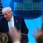 ドナルド・トランプ「ちょっと待って？！ホルムズ海峡通行料を米国が取ればよくない？」