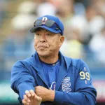 【悲報】中日・井上監督「ピッチングコーチが『斎藤も絶好調です』って言うから使った」