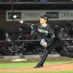 日本ハムファイターズ、ホーム5勝1敗、ビジター0勝4敗