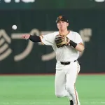 【巨人】泉口、バント練習後の球拾いを川相コーチに免除されるWWWWWWWWWWWWWWWWWWWWWWWWWWWWWWWWWWWWWW
