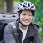 【悲報】ウーバーイーツ配達員さん、賃貸の審査に落ちるwwwwwwwwww