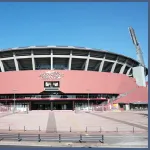 【悲報】マツダスタジアムが想像の3倍くらいガラガラ