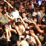 【画像】「ライブのモッシュで隙見てブン殴っても許されるんか？」ｗｗｗｗｗｗｗｗｗｗ